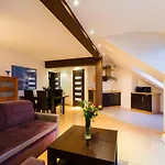 Appartement Port Cicha Street By Jantar