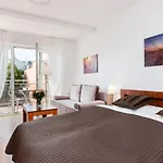 Appartement Port Cicha Street By Jantar *