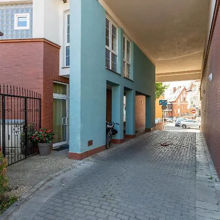 Port Cicha Street By Jantar *