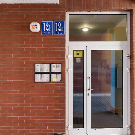 Port Cicha Street By Jantar شقة