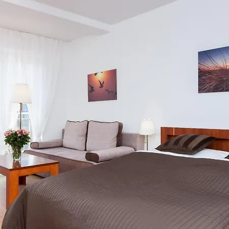 Port Cicha Street By Jantar