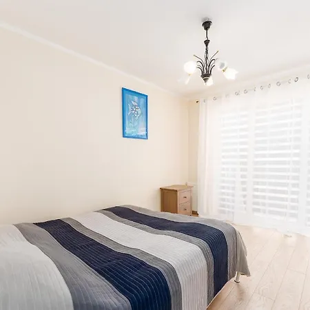 Port Cicha Street By Jantar Kolobřeh