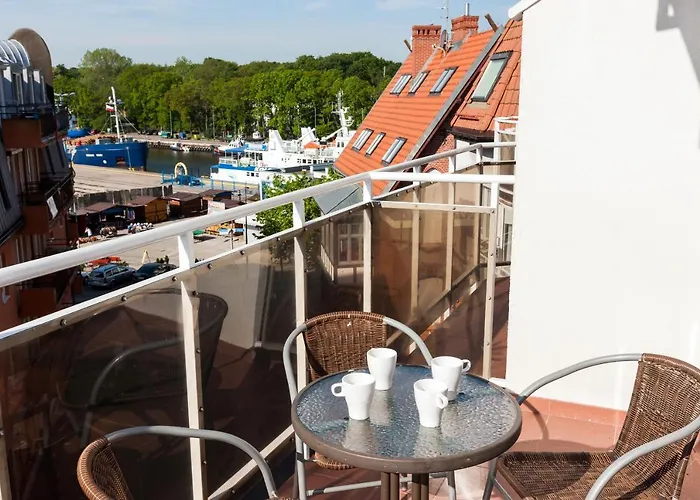 Port Cicha Street By Jantar