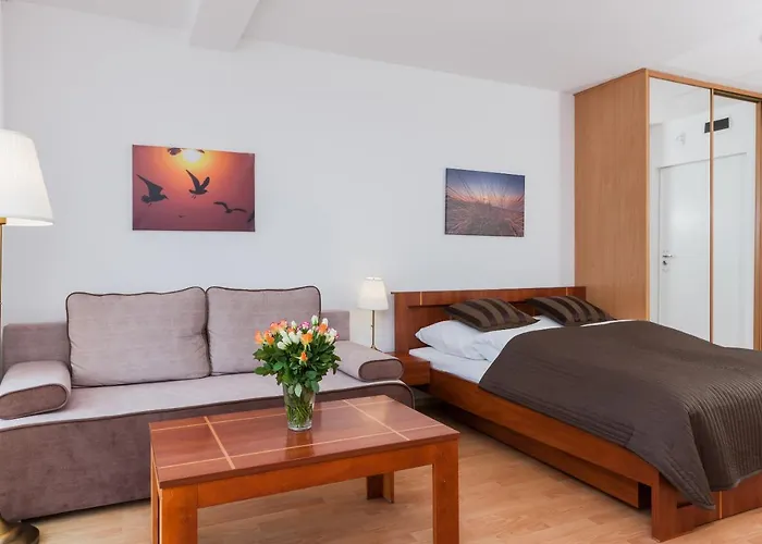 Port Cicha Street By Jantar شقة كولوبرزيغ