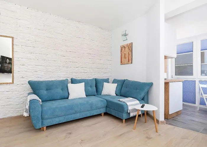 Port Cicha Street By Jantar شقة