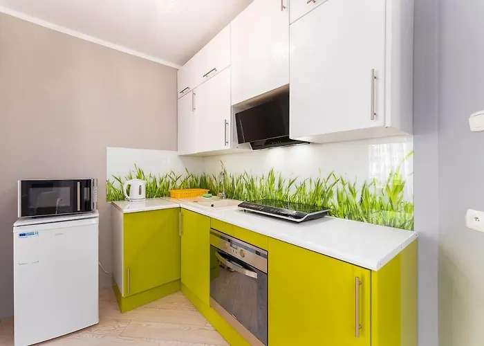 Port Cicha Street By Jantar