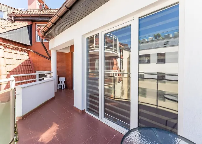 Port Cicha Street By Jantar * كولوبرزيغ